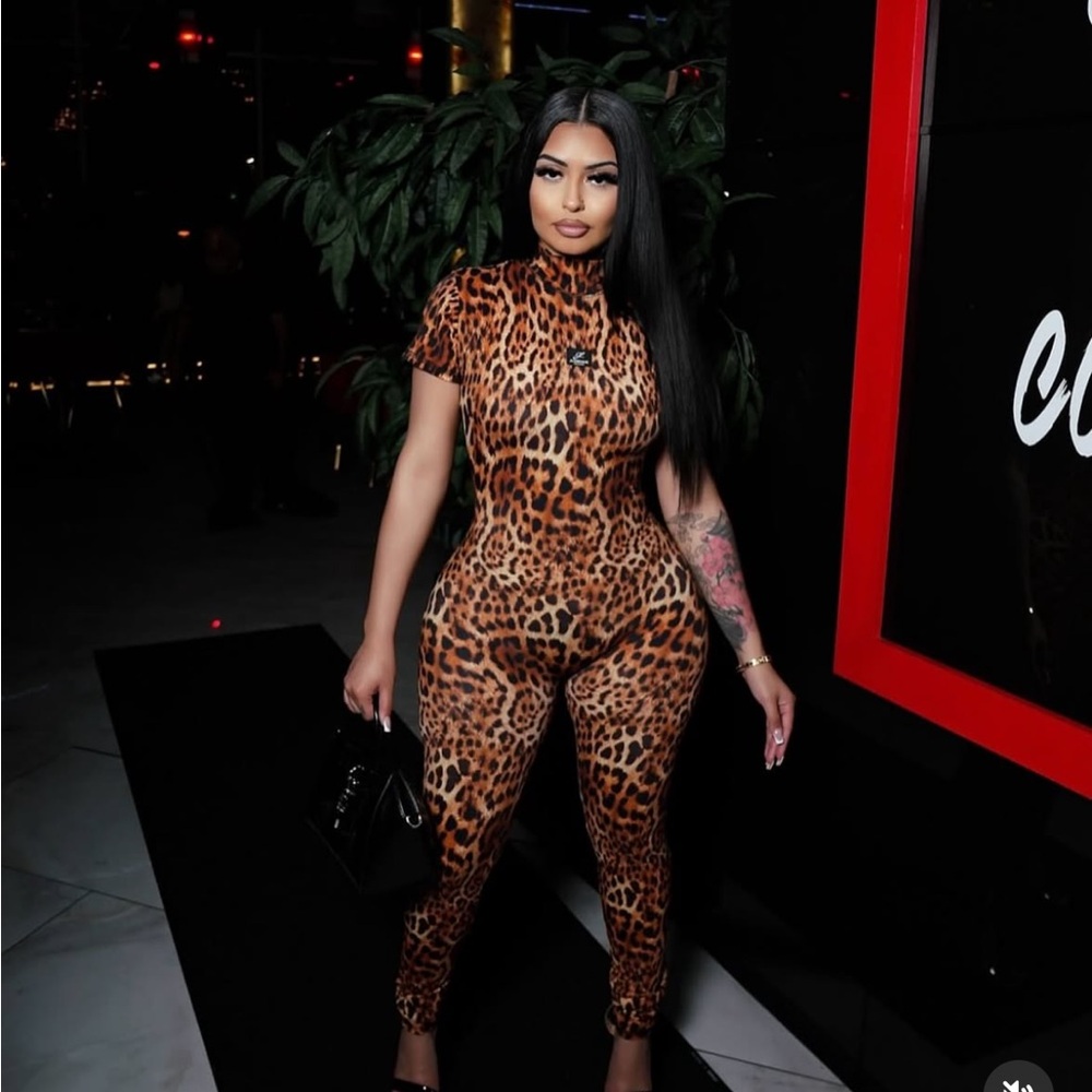 Leopard Print Short-Sleeve Jumpsuit - Brown